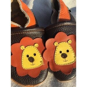 Augusta Baby leather shoes lion brown orange 0-6 months stretchy moccasin infant